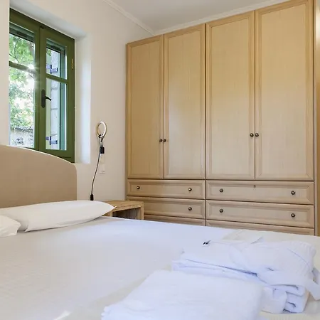 Melicoco House Case de vacanță